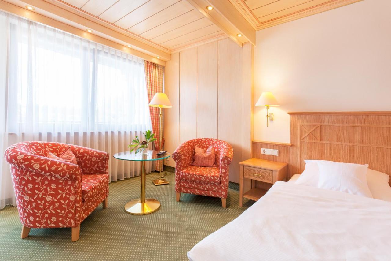 Landgasthof Hotel Hirsch Lossburg Ngoại thất bức ảnh